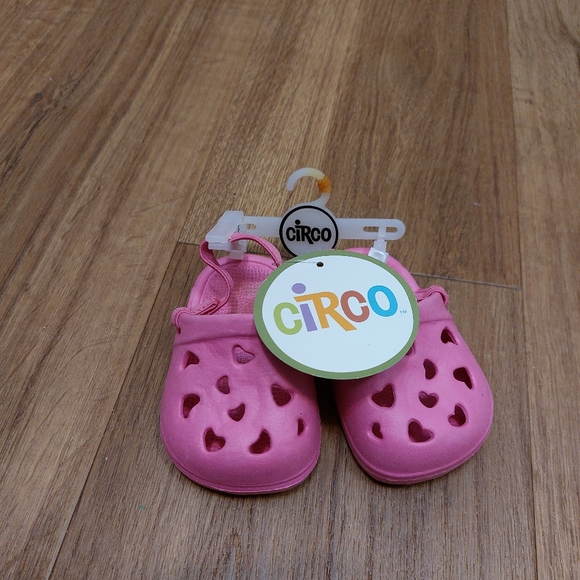NEW Circo Clogs Crocs 6-9 m pink baby girl shoes - Picture 2 of 6